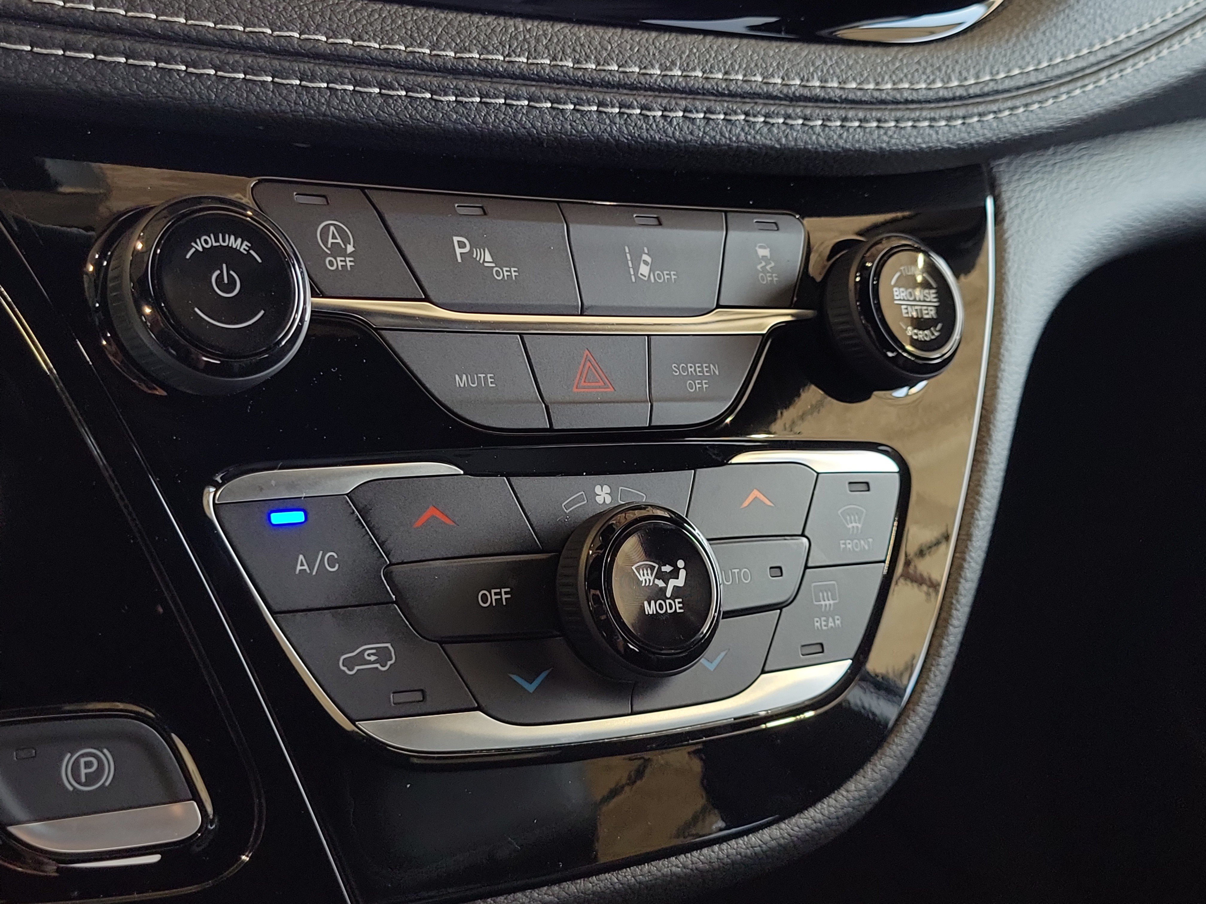 New 2026 Chrysler Pacifica Select w/ S Appearance Package FWD image 27