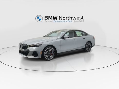 New 2026 BMW i5 eDrive40 w/ M Sport Package image 9