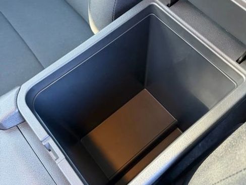 Certified 2025 Nissan Sentra S image 20