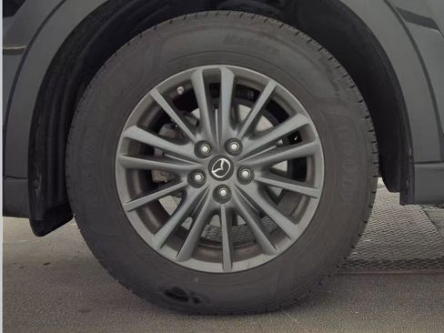 Used 2020 MAZDA CX-5 Sport FWD image 17