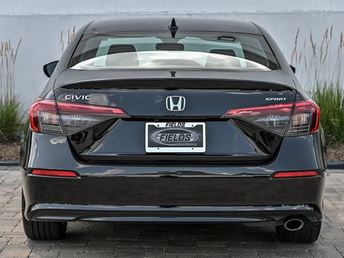 Used 2024 Honda Civic Sport image 11