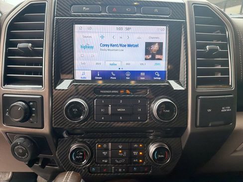 Used 2020 Ford F150 Limited w/ Trailer Tow Package image 16