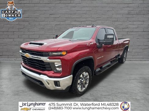 Used 2024 Chevrolet Silverado 2500 LT AWD/4WD image 8