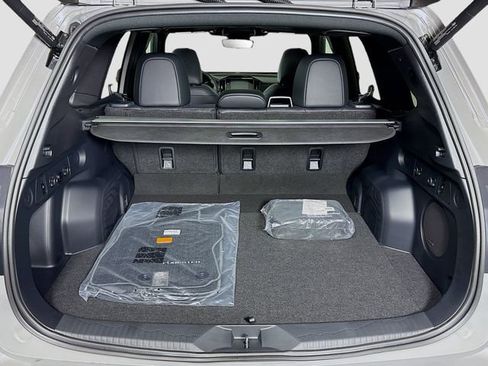 New 2026 Subaru Forester Limited image 27