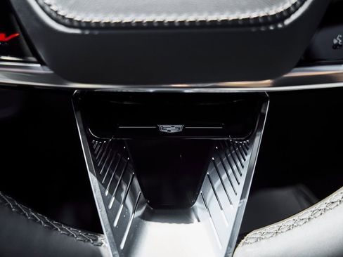 Used 2026 Cadillac Escalade V AWD/4WD image 78