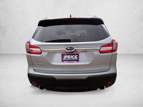 Used 2020 Subaru Ascent Premium w/ Convenience Package AWD/4WD image 3