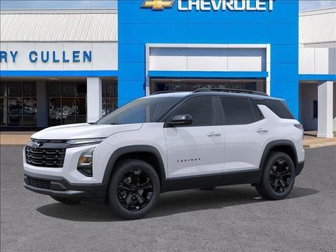 New 2026 Chevrolet Equinox LT w/ Midnight Edition image 2