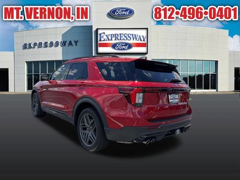 Used 2025 Ford Explorer ST w/ Sun And Sound Package AWD/4WD image 8
