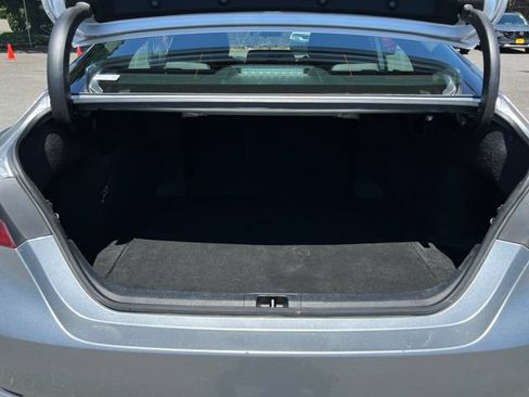 Used 2023 Toyota Camry SE FWD image 13