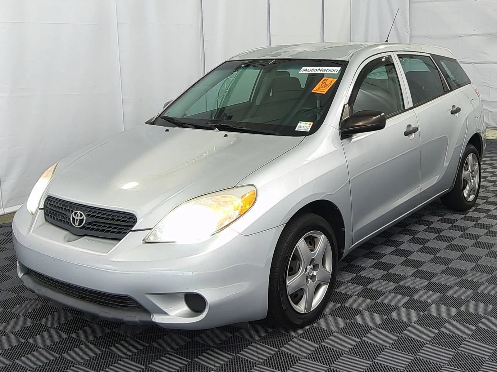 Used 2007 Toyota Matrix w/ PWR Pkg FWD image 1