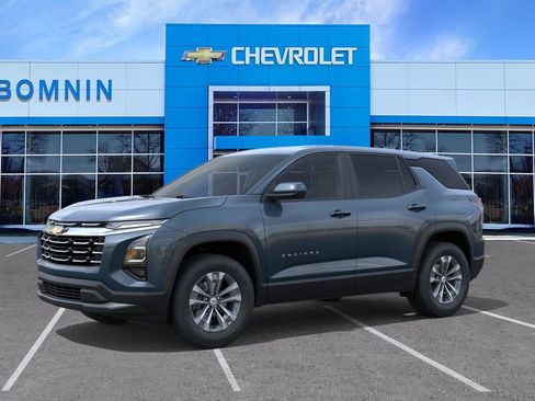 New 2026 Chevrolet Equinox LT AWD/4WD image 3