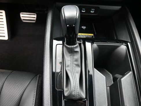 Used 2025 Honda Accord Sport image 25