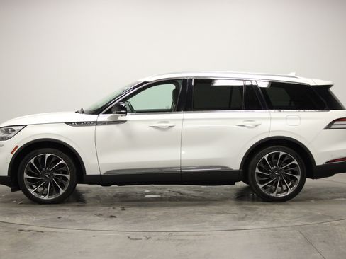 Used 2020 Lincoln Aviator Reserve w/ Equipment Group 202A image 5