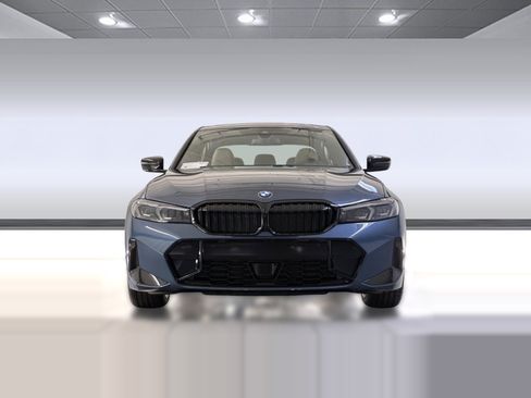 New 2026 BMW 330i Sedan w/ M Sport Package RWD image 5