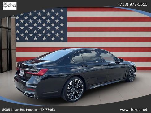 Used 2020 BMW 750i xDrive w/ Executive Package image 8