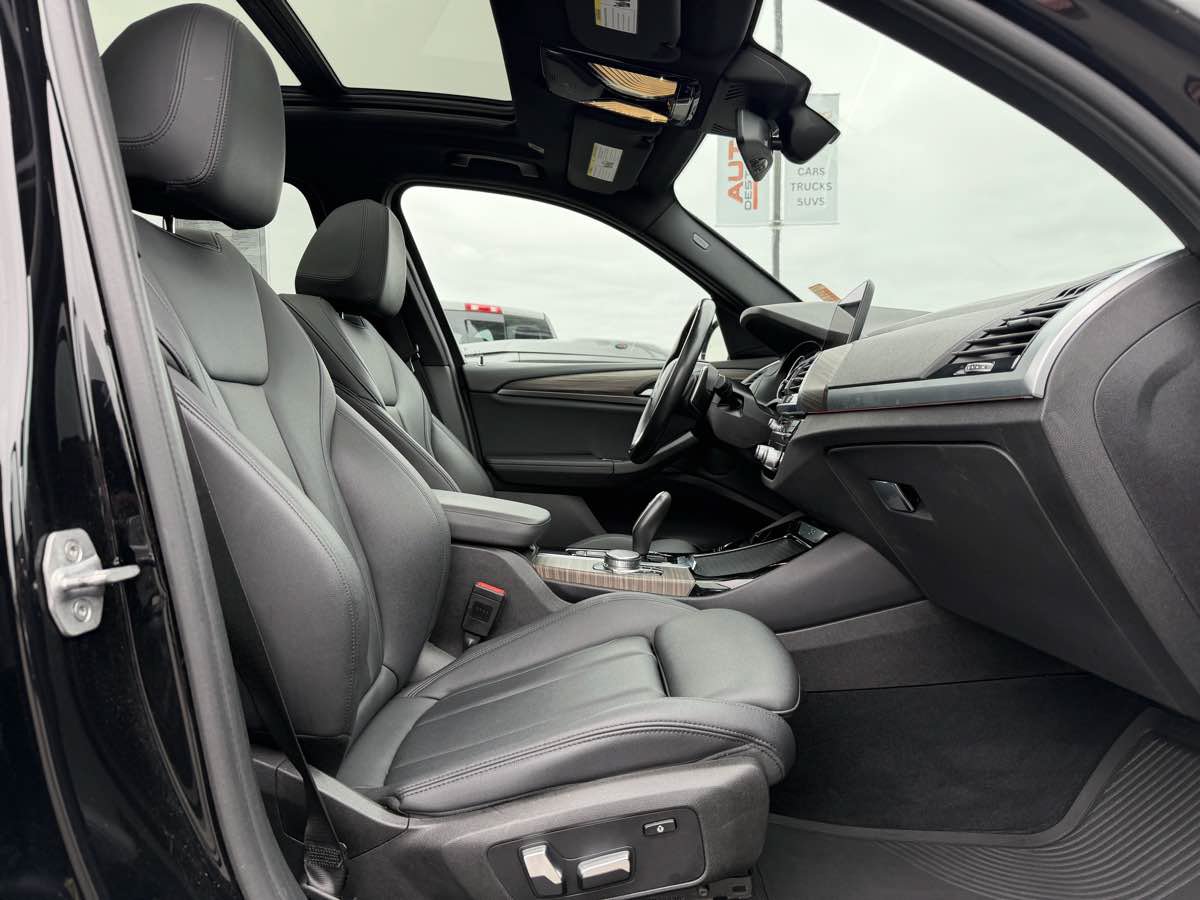 Used 2019 BMW X3 xDrive30i AWD/4WD image 16