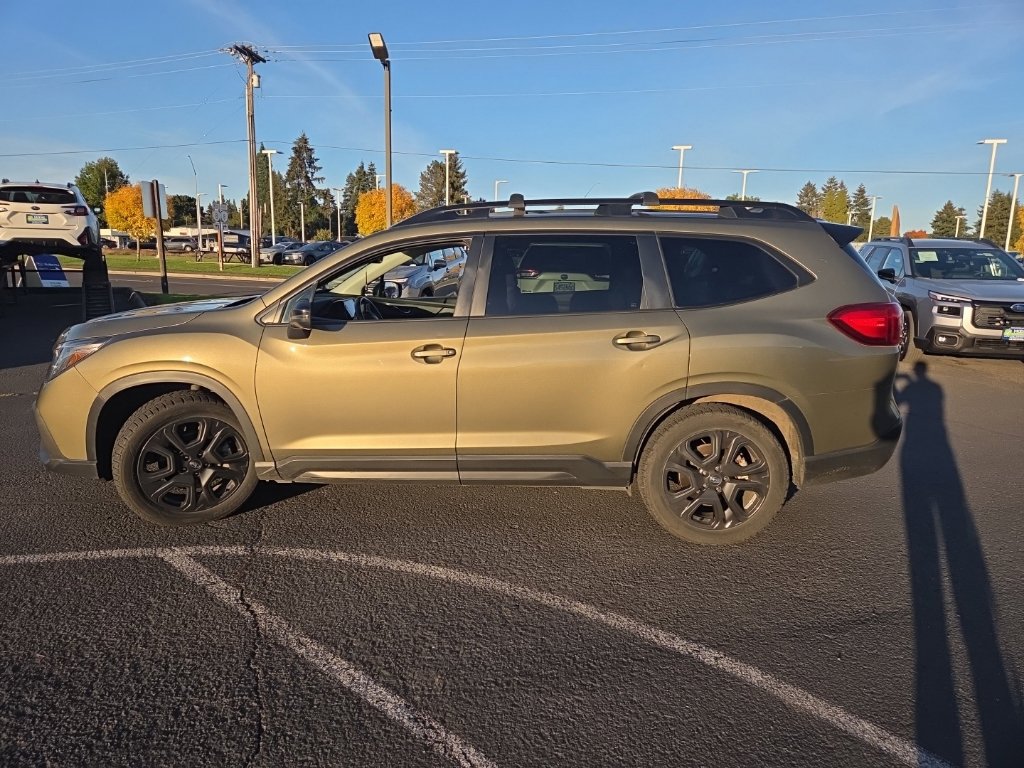 Used 2023 Subaru Ascent Onyx Edition AWD/4WD image 4