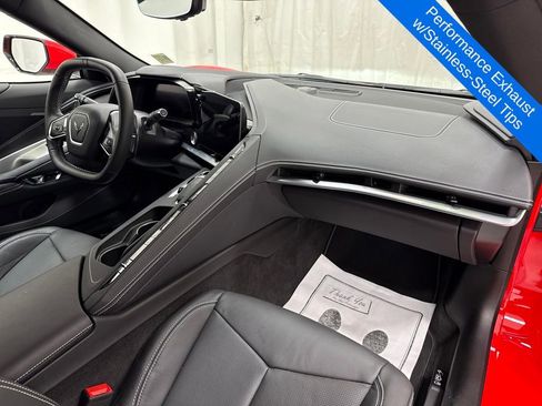 Used 2024 Chevrolet Corvette Stingray Coupe w/ Z51 Performance Package image 10