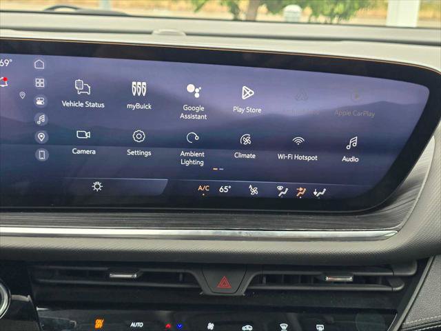 Used 2024 Buick Envision Preferred AWD/4WD image 27