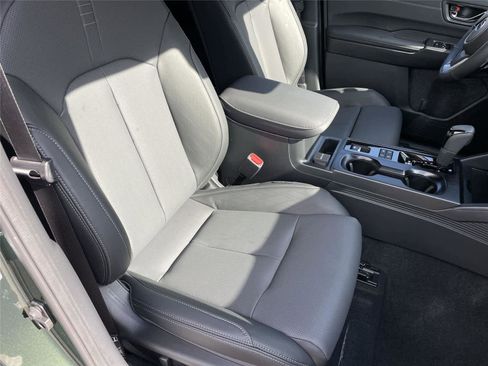 New 2026 Subaru Outback Touring AWD/4WD image 18