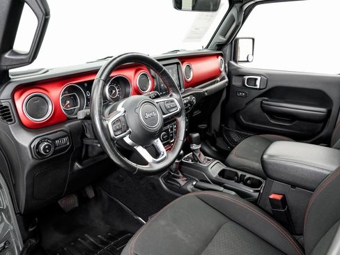 Used 2020 Jeep Gladiator Rubicon image 4