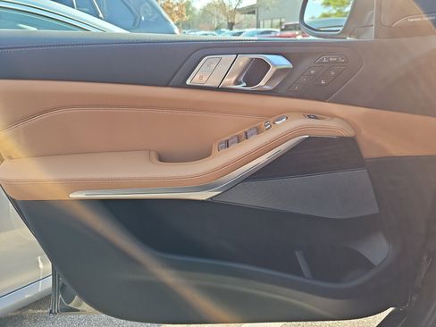 New 2026 BMW X7 xDrive40i w/ Executive Package image 29