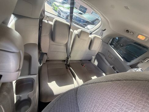 Used 2016 Honda Odyssey SE image 18