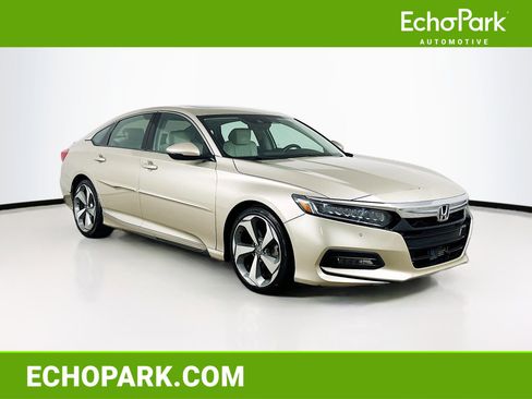 Used 2018 Honda Accord Touring image 1