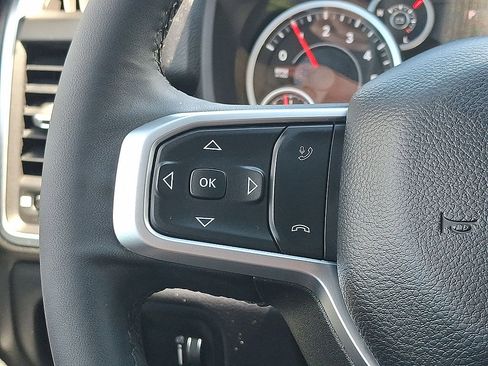 Used 2025 RAM 2500 Big Horn AWD/4WD image 17