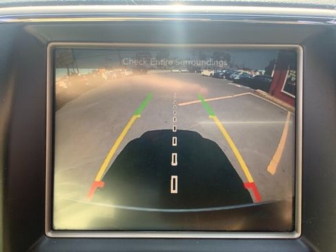 Used 2015 Jeep Grand Cherokee Limited w/ Luxury Group II AWD/4WD image 21