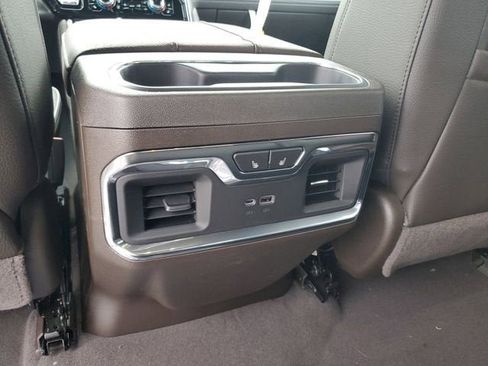 New 2026 GMC Sierra 1500 Denali w/ Denali Reserve Package AWD/4WD image 17
