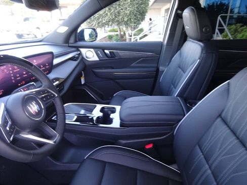 New 2026 Buick Enclave Avenir w/ Super Cruise Package AWD/4WD image 11