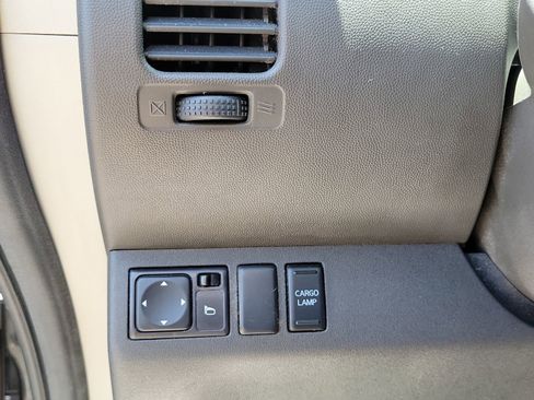 Used 2014 Nissan Frontier SV RWD image 14