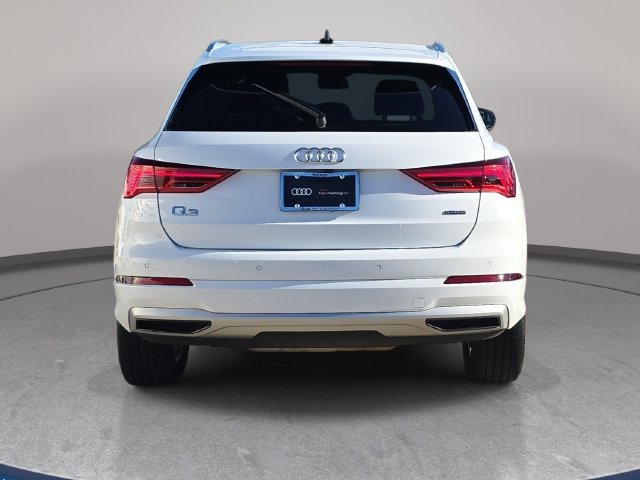Used 2022 Audi Q3 2.0T Premium AWD/4WD image 7