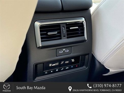 Used 2025 MAZDA CX-70 3.3 Turbo w/ Premium Package image 17