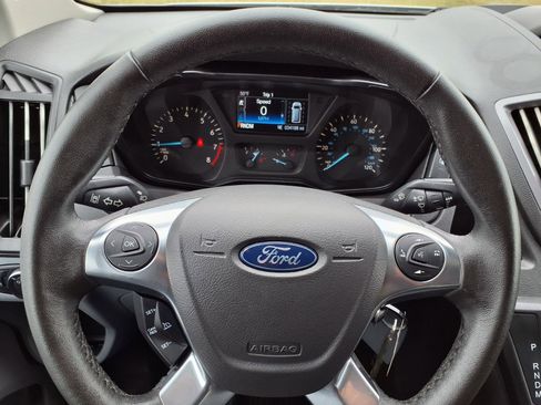 Used 2019 Ford Transit 150 XLT image 16