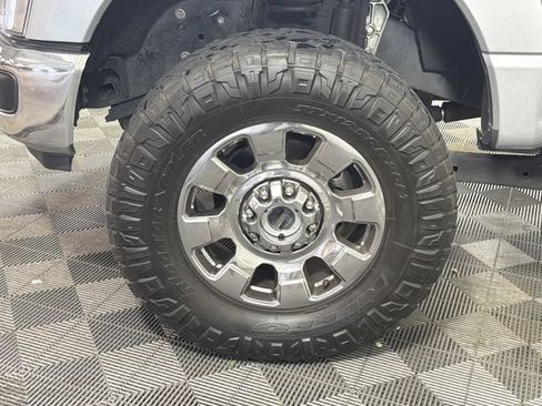 Used 2024 Ford F250 Lariat w/ Lariat Ultimate Package AWD/4WD image 38