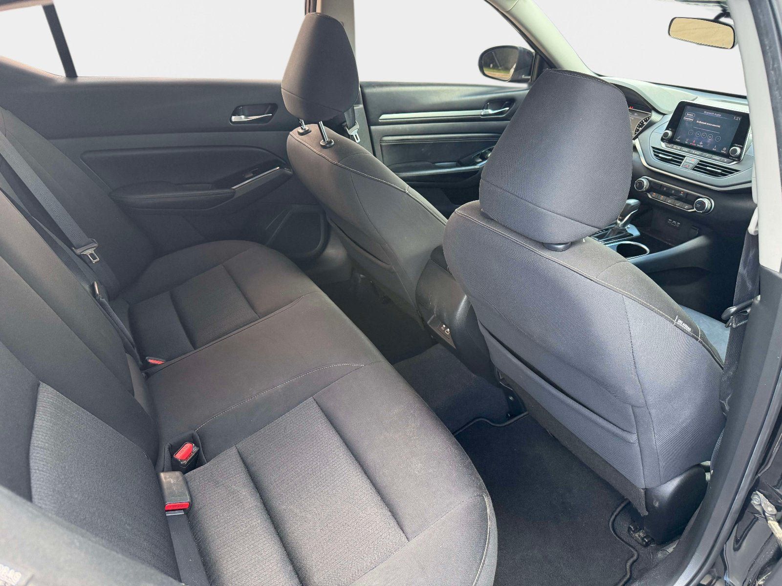 Certified 2021 Nissan Altima 2.5 SV FWD image 13