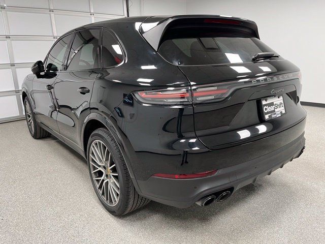 Used 2022 Porsche Cayenne Platinum Edition AWD/4WD image 8