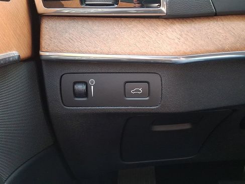 Used 2020 Volvo XC90 T6 Inscription w/ Protection Package Premier AWD/4WD image 28