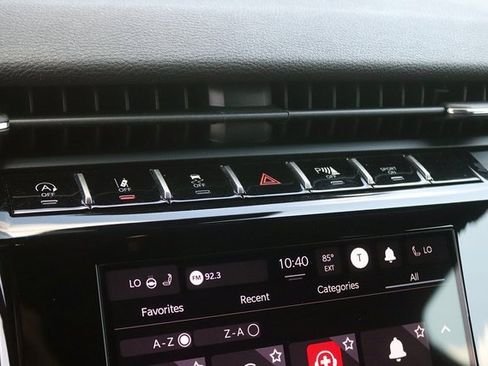 Used 2024 Jeep Grand Cherokee Altitude image 25