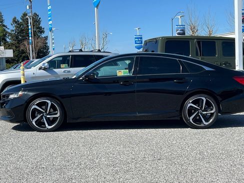 Used 2022 Honda Accord Sport Special Edition image 2