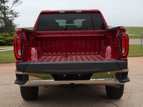 New 2026 GMC Sierra 1500 SLT w/ SLT Premium Package image 11