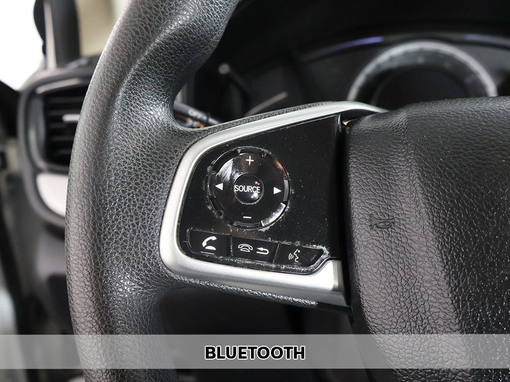 Used 2018 Honda CR-V LX image 4