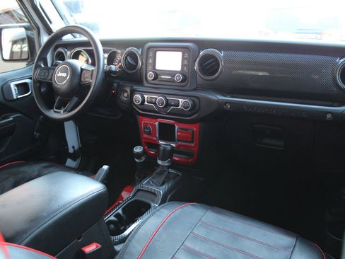 Used 2021 Jeep Wrangler Unlimited Sport AWD/4WD image 15