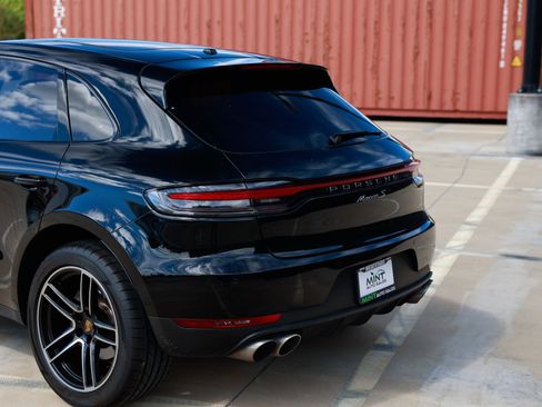 Used 2021 Porsche Macan S image 48