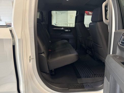 Used 2024 Chevrolet Silverado 1500 LT AWD/4WD image 27