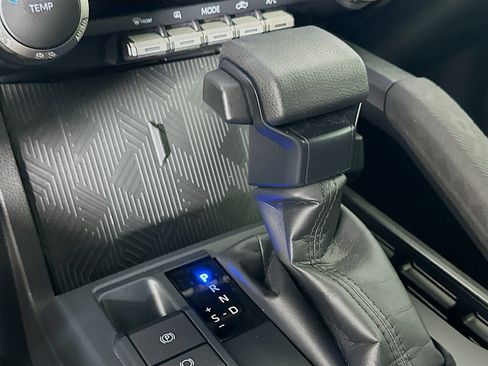 Used 2025 Toyota Tacoma SR5 image 25