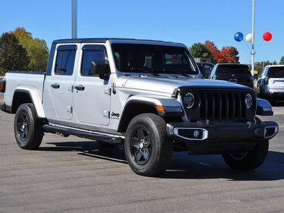 Used 2022 Jeep Gladiator Sport