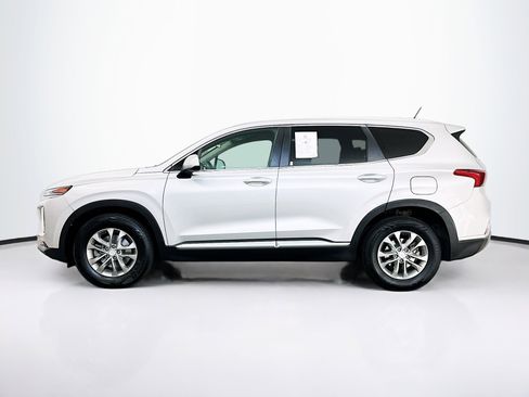 Used 2019 Hyundai Santa Fe SE image 4